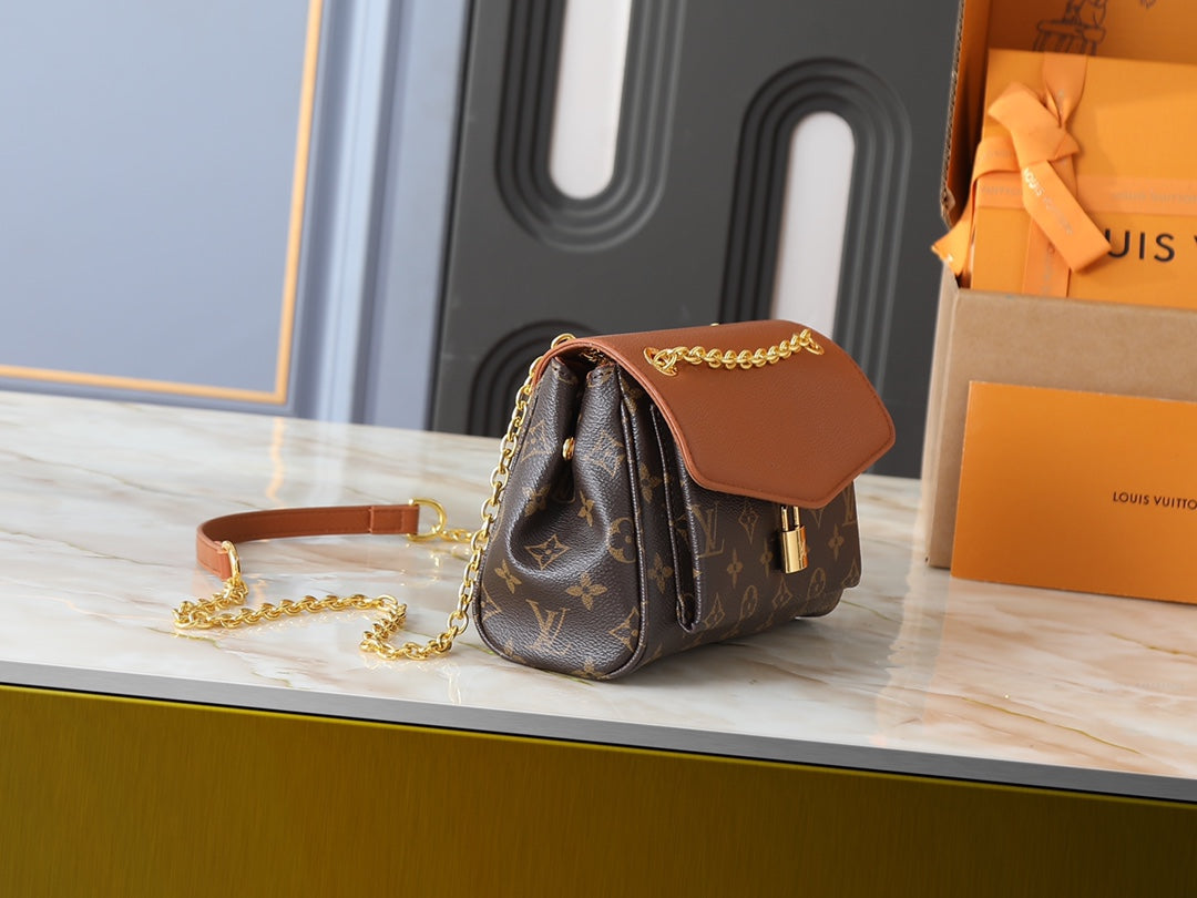 Black Handbag for Women 30cm LEM336