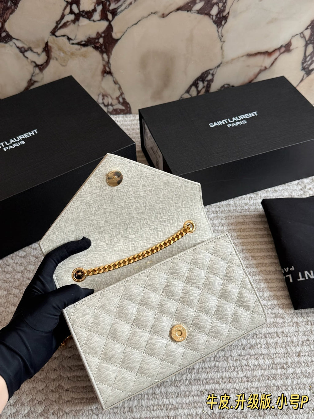 Designer Black/White Handbag for Women 21*13cm SEM06