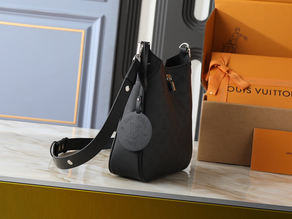 Designer Crossbody Bag for Women LEM299
