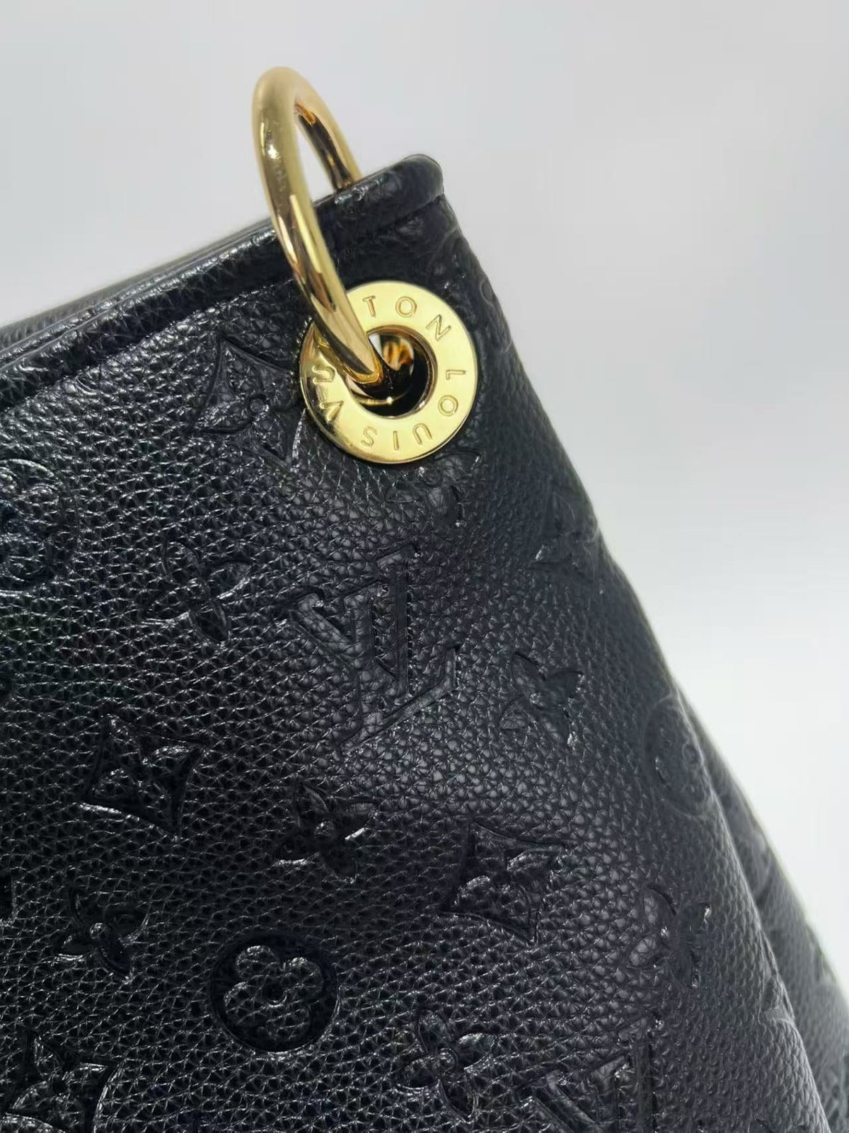 Black Handbag for Women 46.0x32.0x22.0cm LEM497