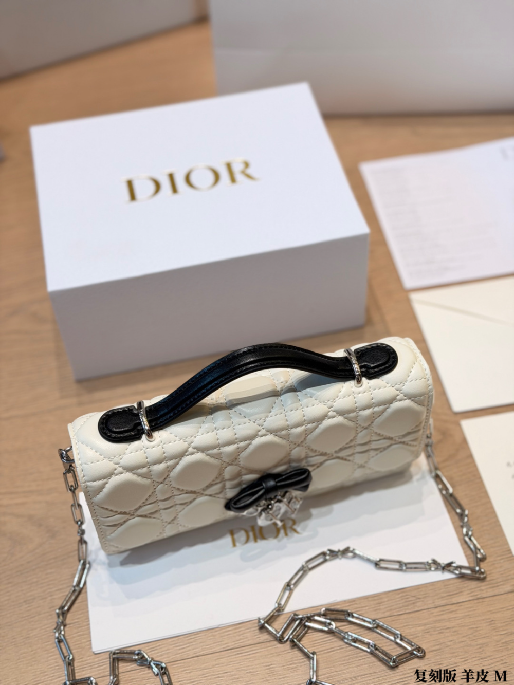 Black/White Handbag for Women 22*12cm DEM315
