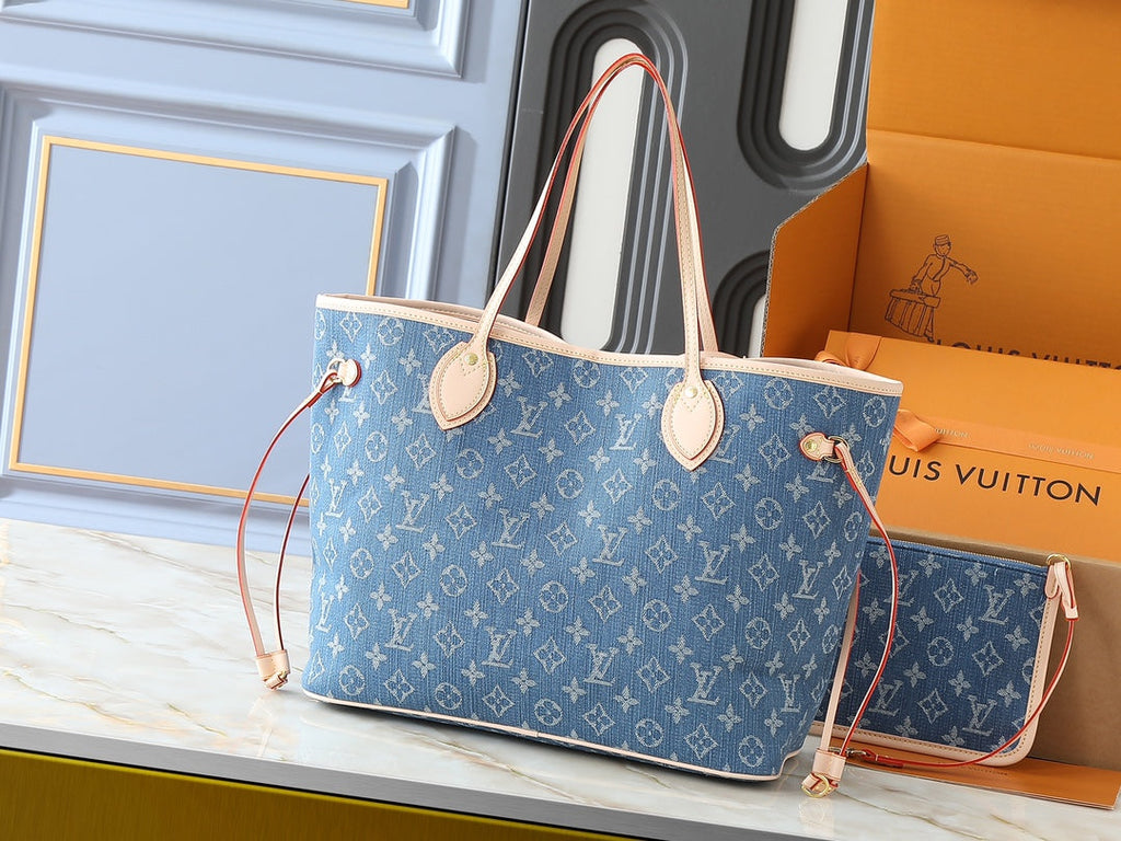 Designer Crossbody Bag for Women 31.0x28.0x14.0cm LEM278