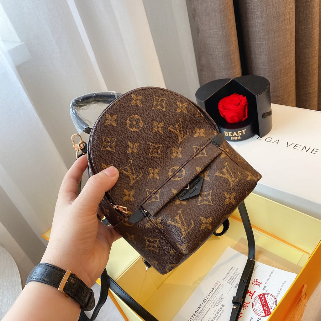 Fashion Backpack for Women 17*9*20cm VB89