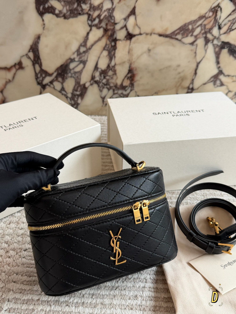 Black Handbag for Women SEM09