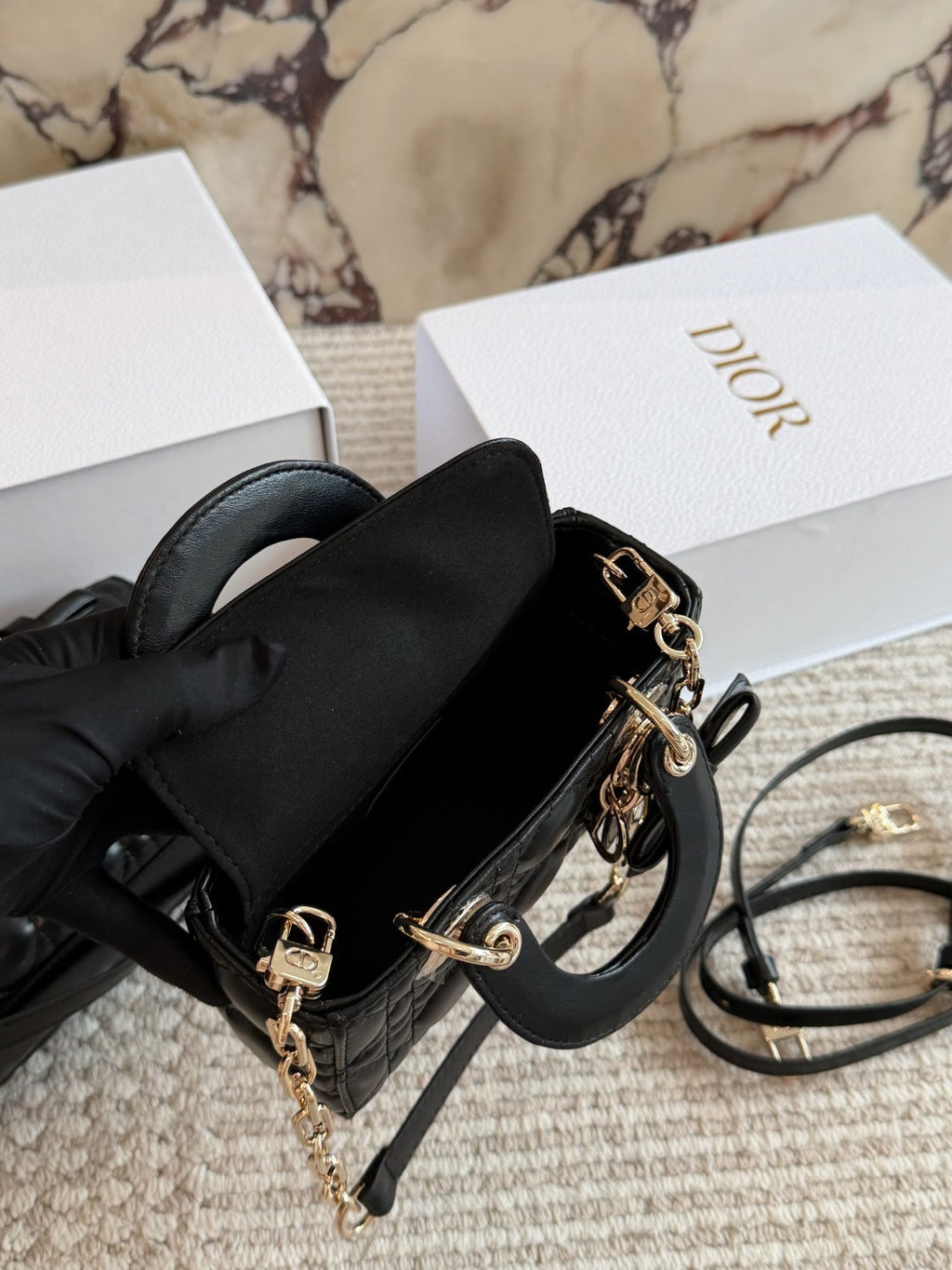Designer Black/White Handbag for Women 17*10cm DEM302