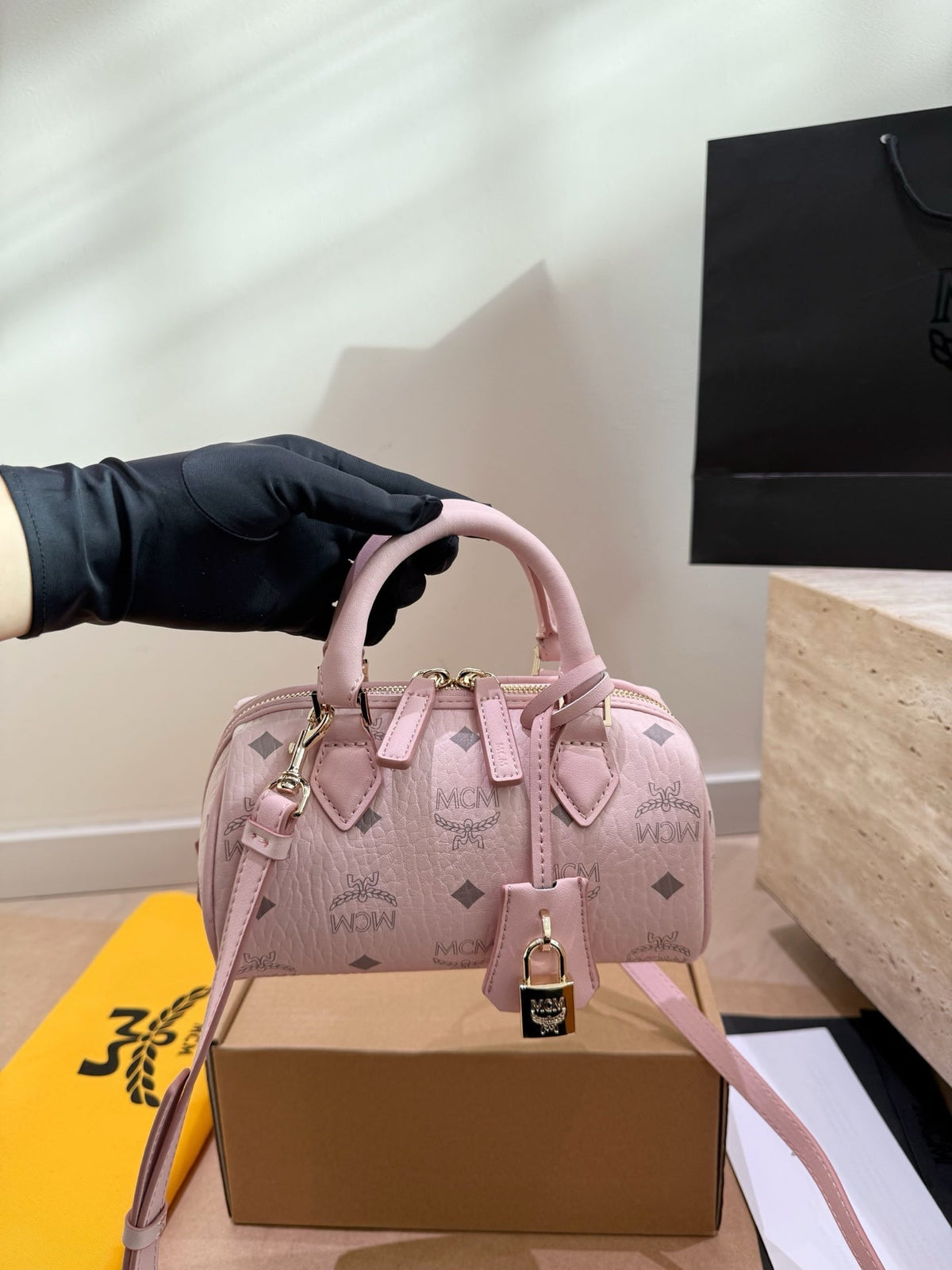 Designer Canvas Bag for Women 22.5x12x15cm MCM02