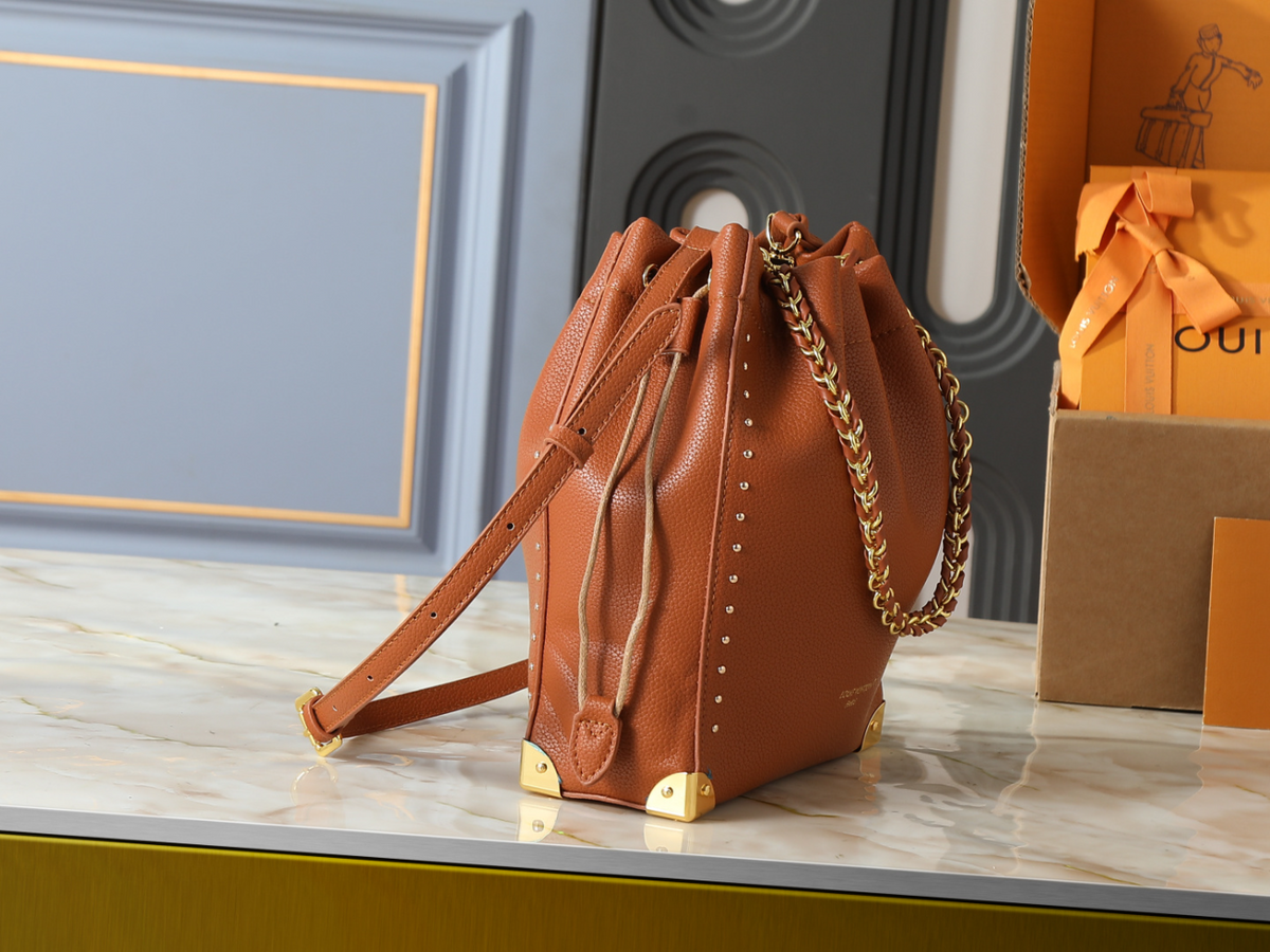 Fashion Handbag for Women 23x27x8cm LEM406