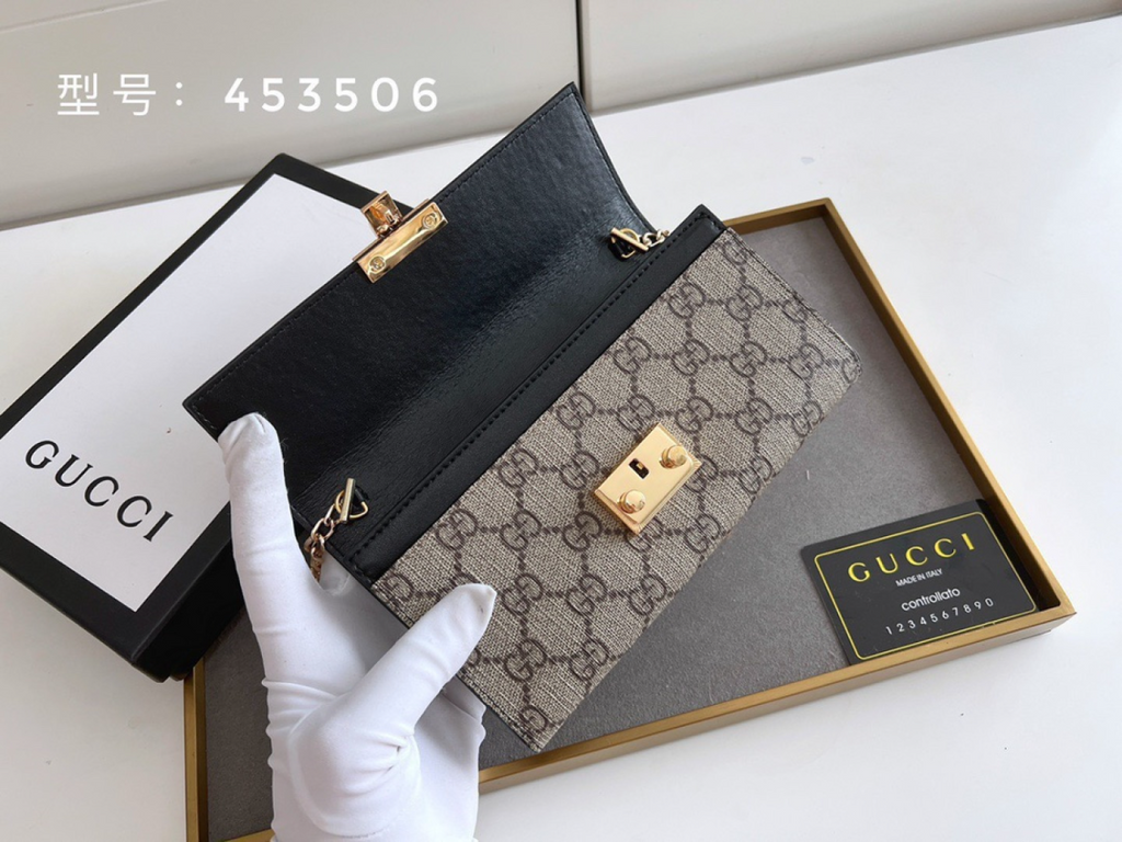 Light Brown Bag for Women 19*10.5*3.5cm GEM189