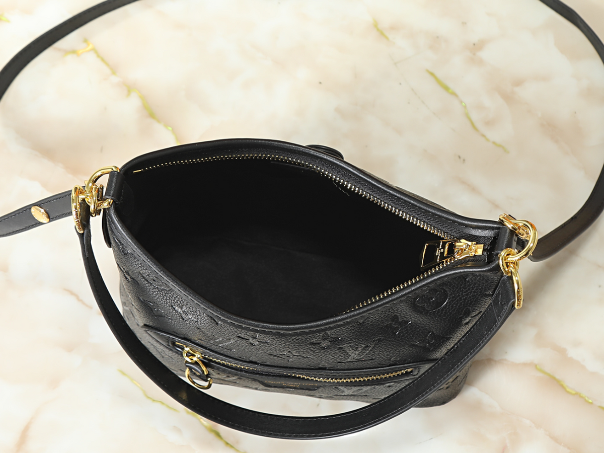 Fashion Handbag for Women 25*22*10cm LEM412