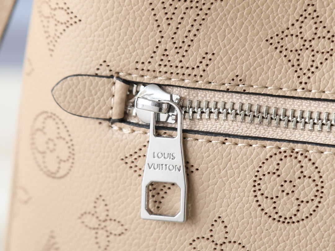 Designer Crossbody Bag for Women LEM299