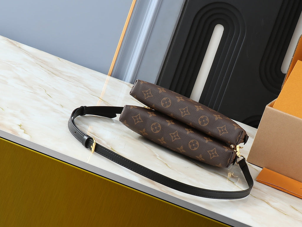 Fashion Bag for Women 15x7x27cm LEM203