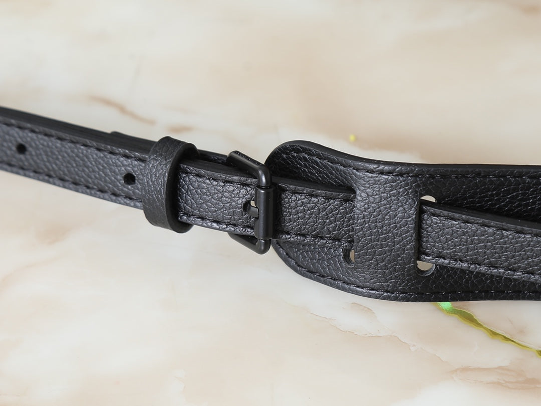 Black Bag for Women 20*13*6.5cm LEM334