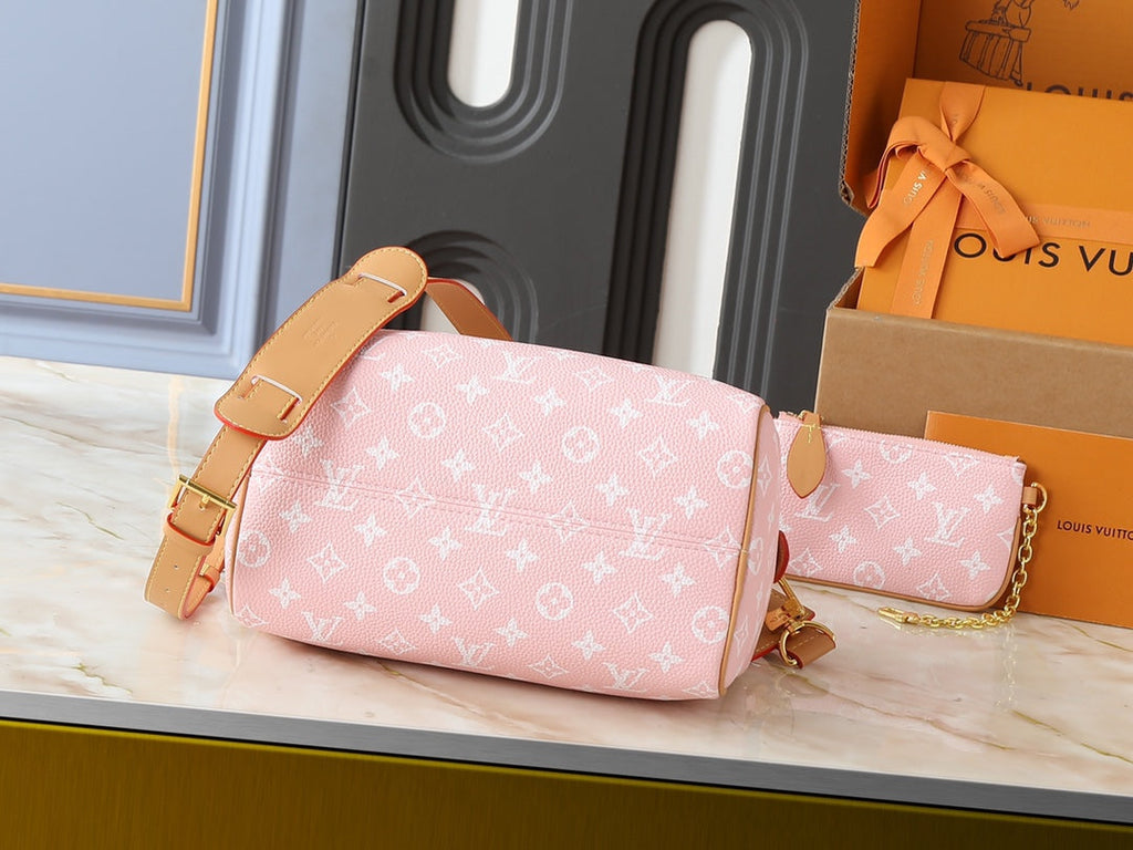 Designer Crossbody Bag for Women 25.0x15.0x15.0cm LEM341