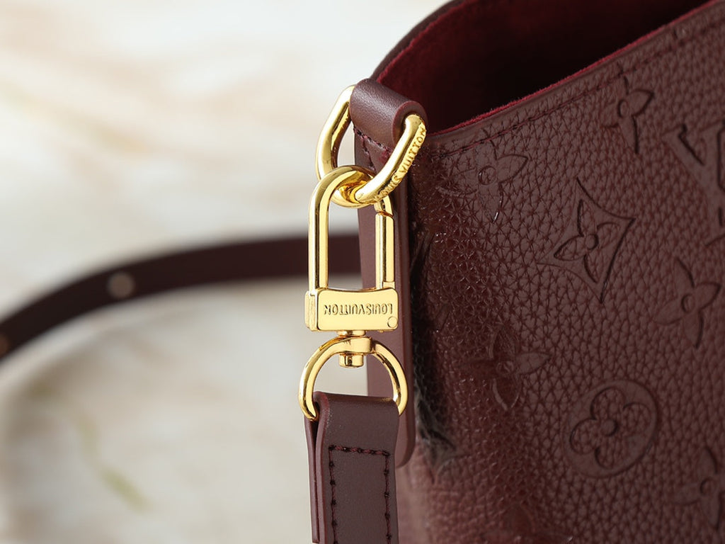 Designer Crossbody Bag for Women LEM297