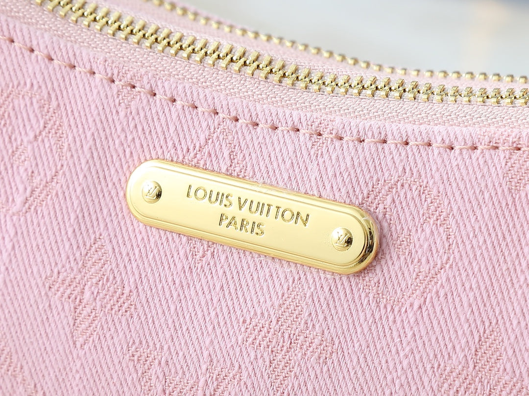 Designer Pink Shoulder Bag for Women 24.5x13.5x6.5cm LEM249