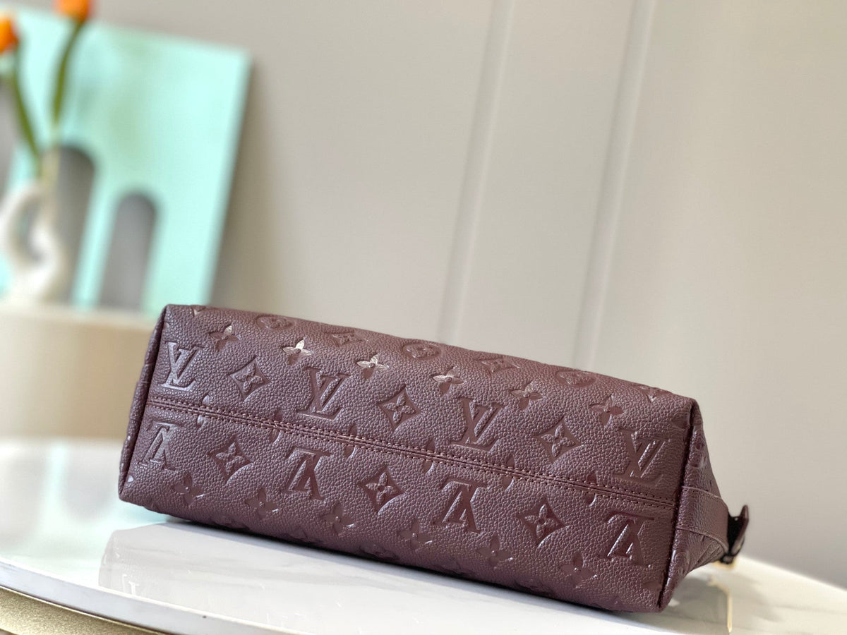 Genuine Leather Crossbody Bag for Women 27x22x10.5cm LEM354