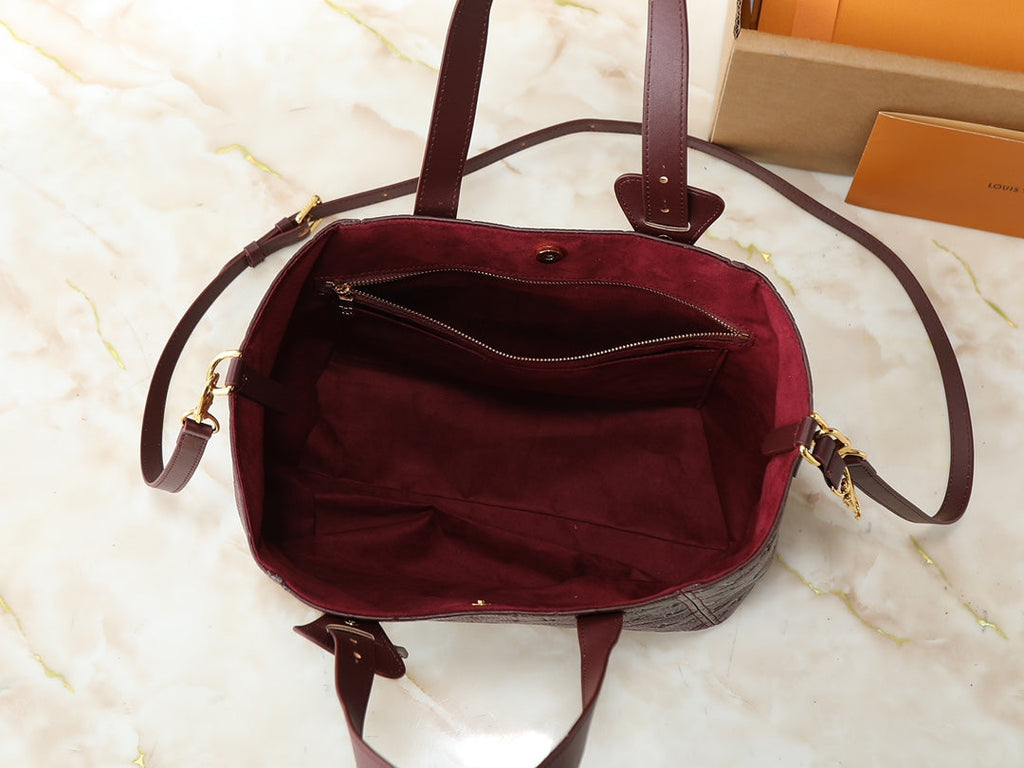 Designer Crossbody Bag for Women LEM297