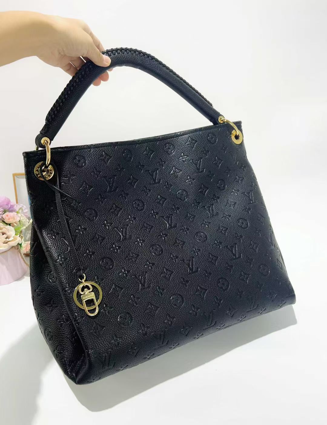 Black Handbag for Women 46.0x32.0x22.0cm LEM497