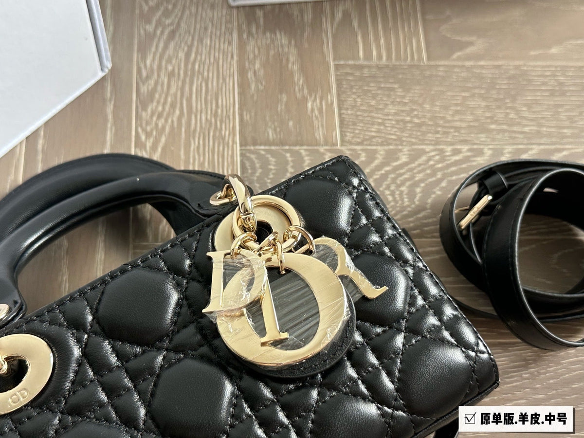 Designer Clash Color Crossbody Bag for Women 22*12cm DEM229