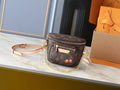 Designer Shoulder Bag for Women LEM245