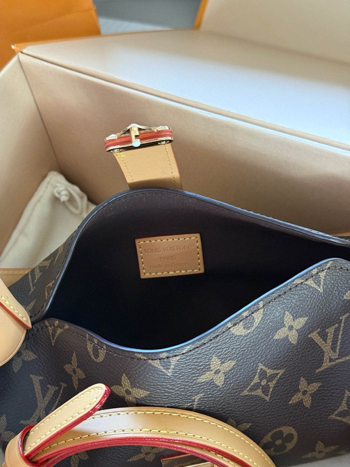 Fashion Bag for Women 21.5*12cm LEM315