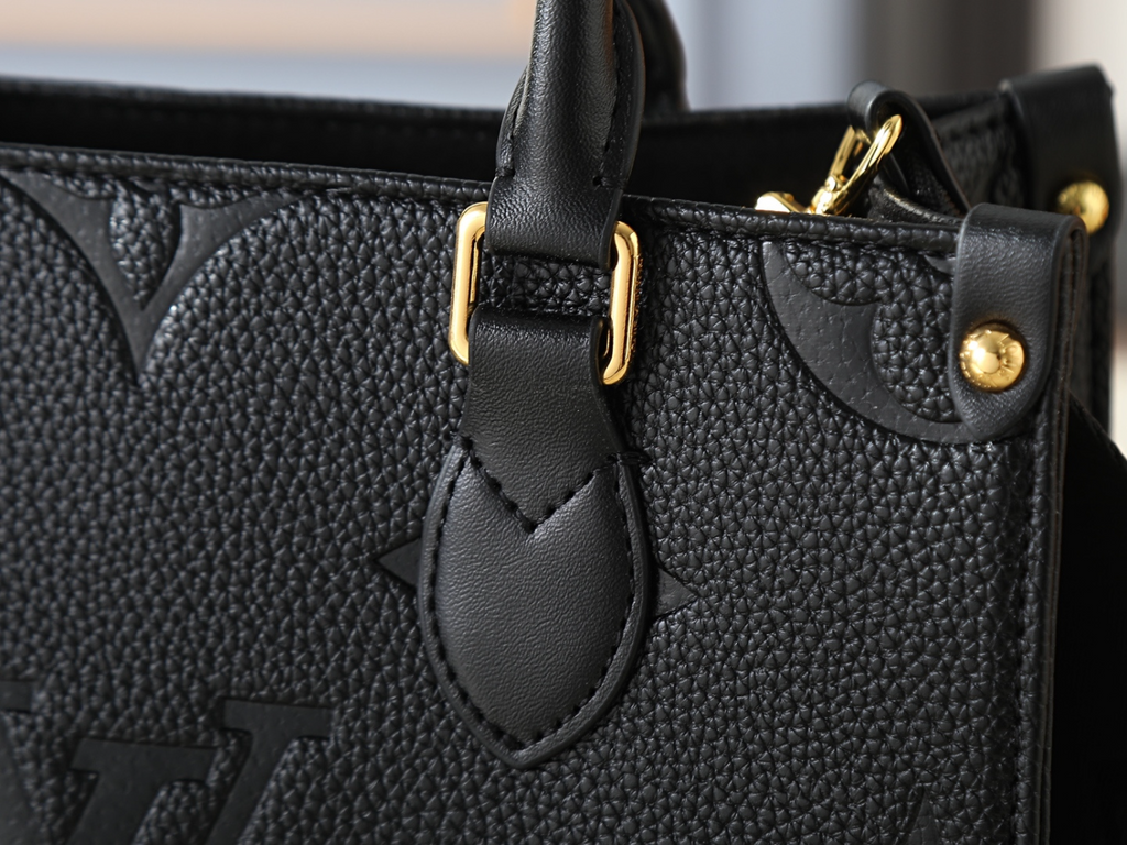 Black Handbag for Women 41.0x34.0x19.0cm LEM434