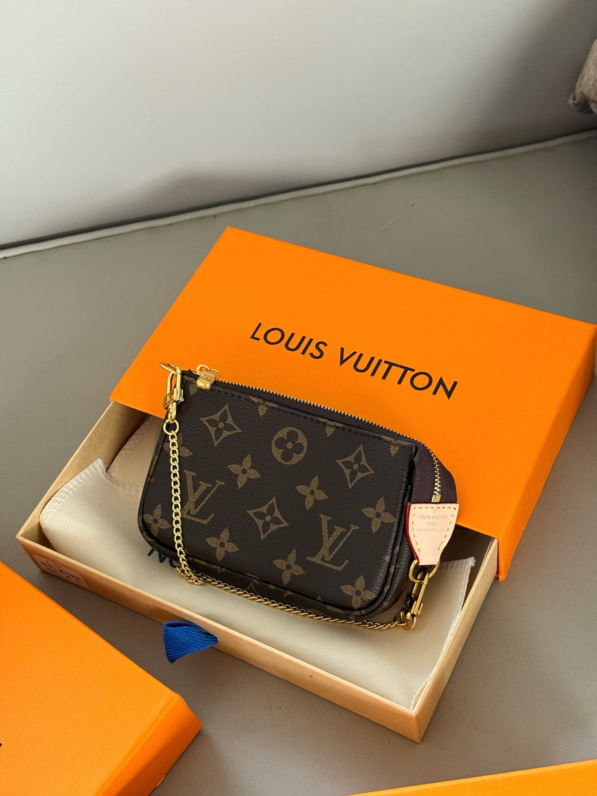 Designer Clash Color Crossbody Bag for Women 10*4cm LEM253