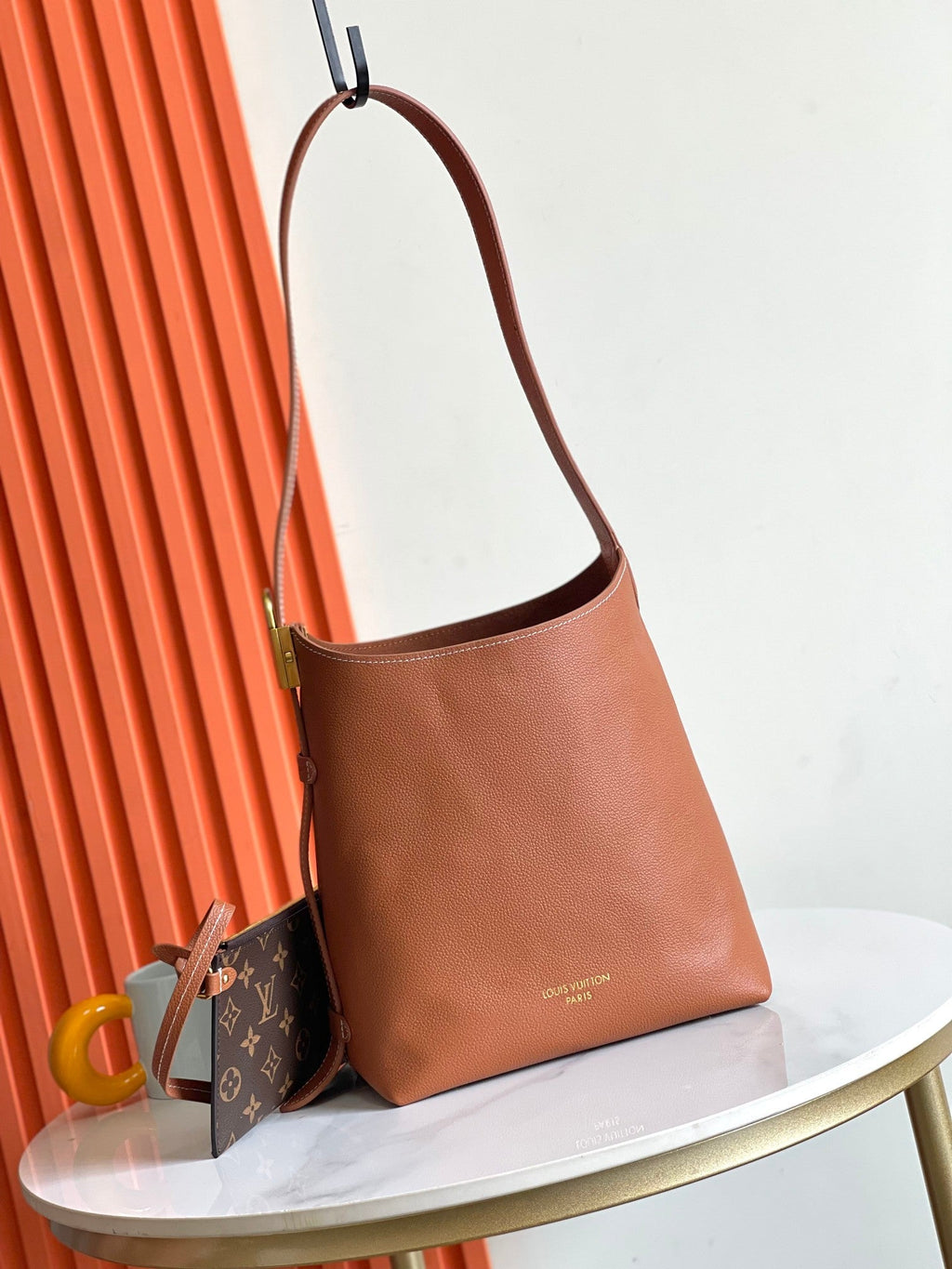 Genuine Leather Crossbody Bag for Women 28x16x24cm LEM346