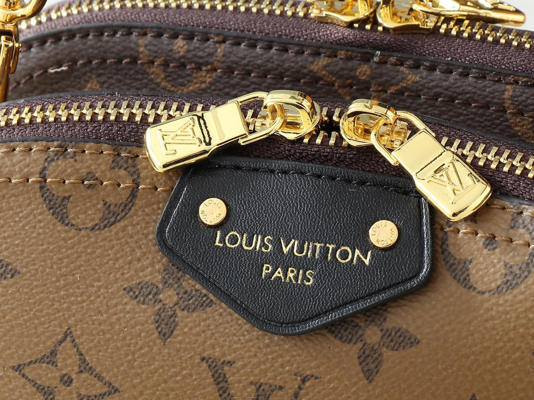Fashion Bag for Women 15x7x27cm LEM203