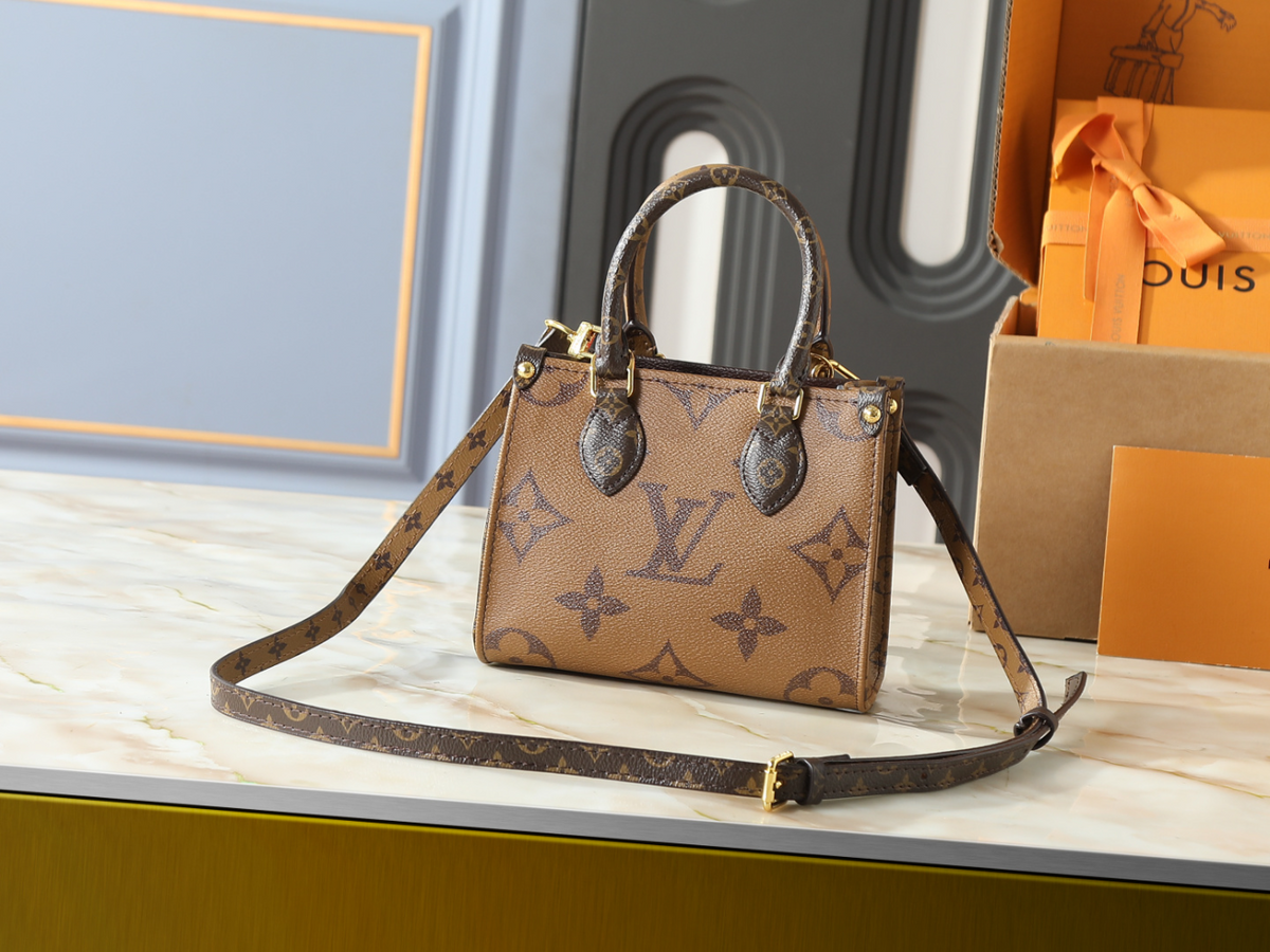 Brown Handbag for Women 41.0x34.0x19.0cm LEM435