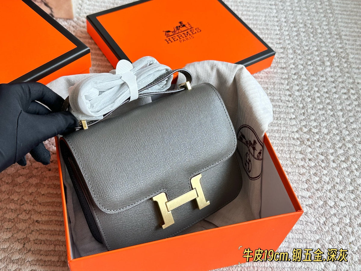 Genuine Leather Crossbody Bag for Women 19*13cm HEM66