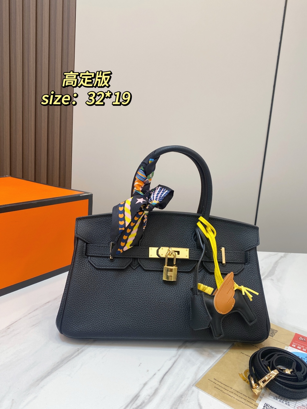 Black/White Handbag for Women 32*19cm HEM120