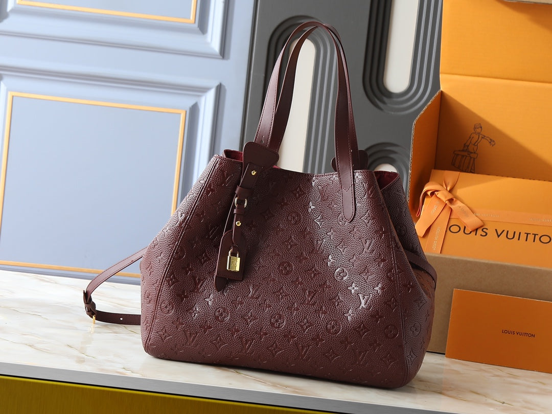 Designer Crossbody Bag for Women LEM297