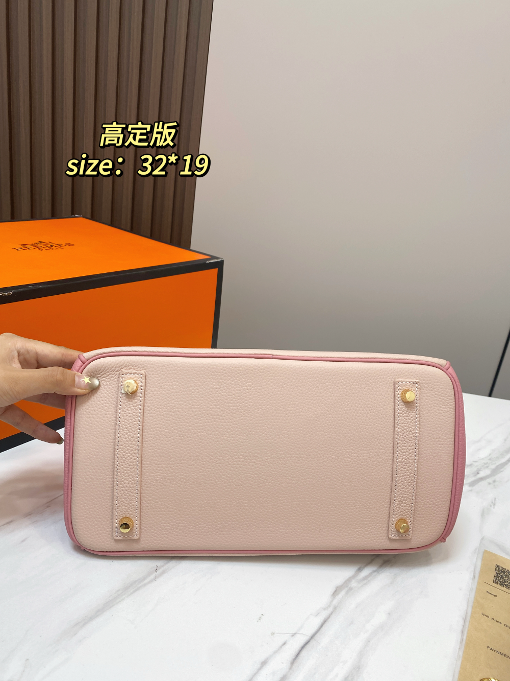 Black/White Handbag for Women 32*19cm HEM120