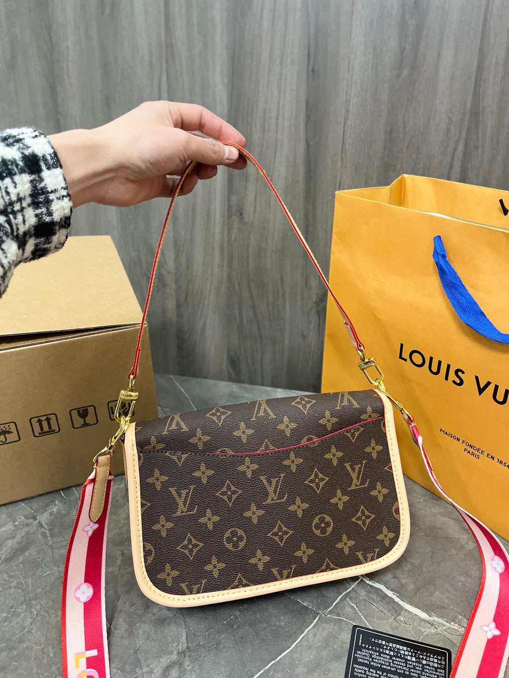 Gray Bag for Women 24*16cm LEM91