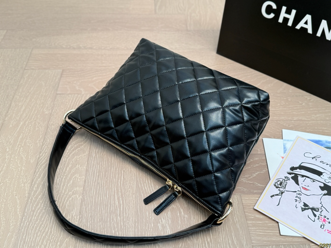 Black Bag for Women 28*21cm CEM313