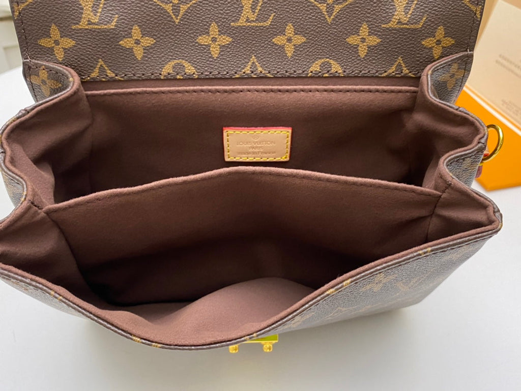 Fashion Bag for Women 25x19x9cm LEM31