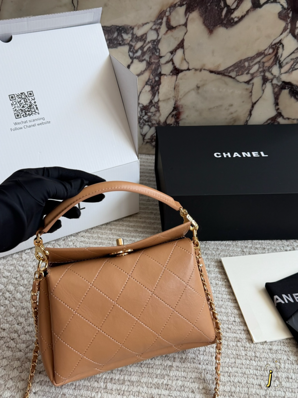 Black/White Handbag for Women 22*13cm CEM307