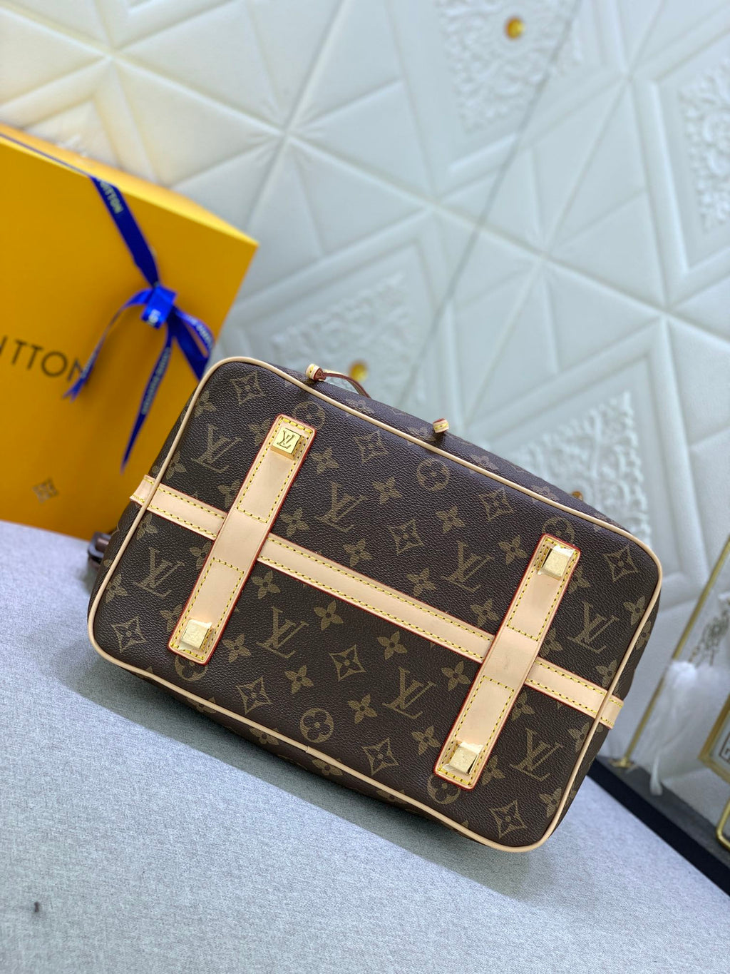 Fashion Bag for Women 29x28x19cm LEM58