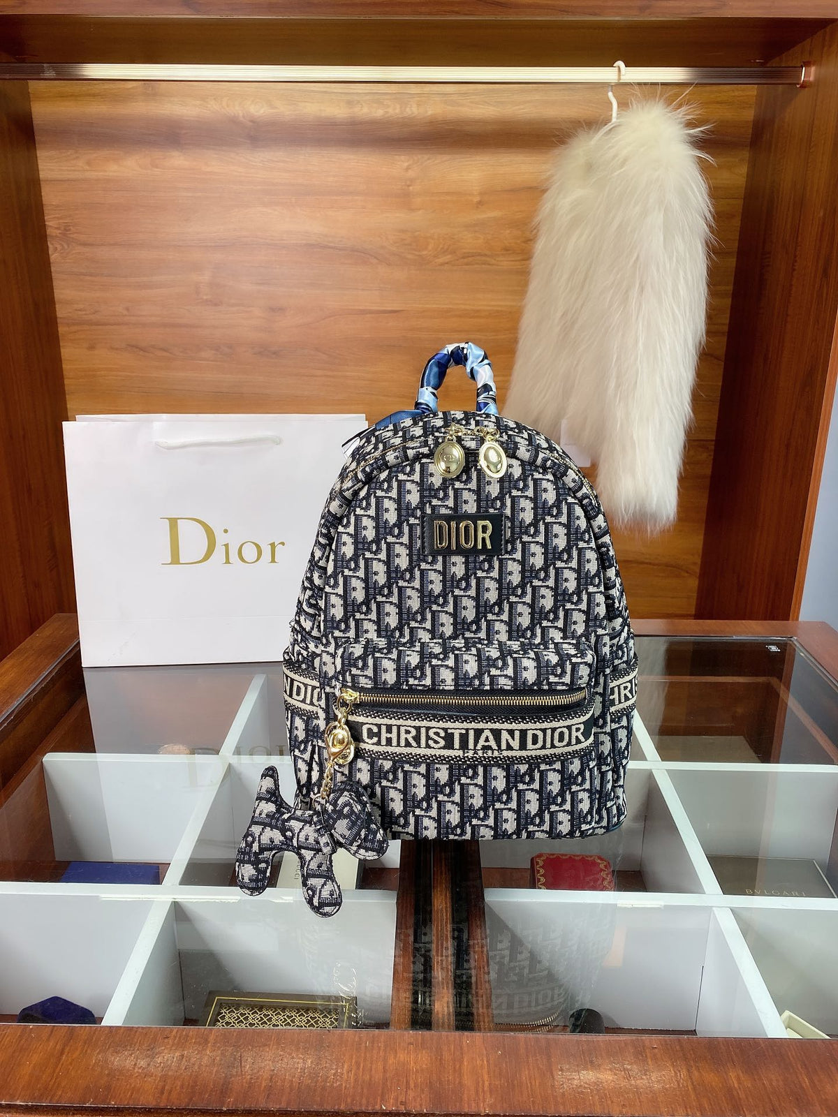 Fashion Bag for Women 27*15*33cm DEM102