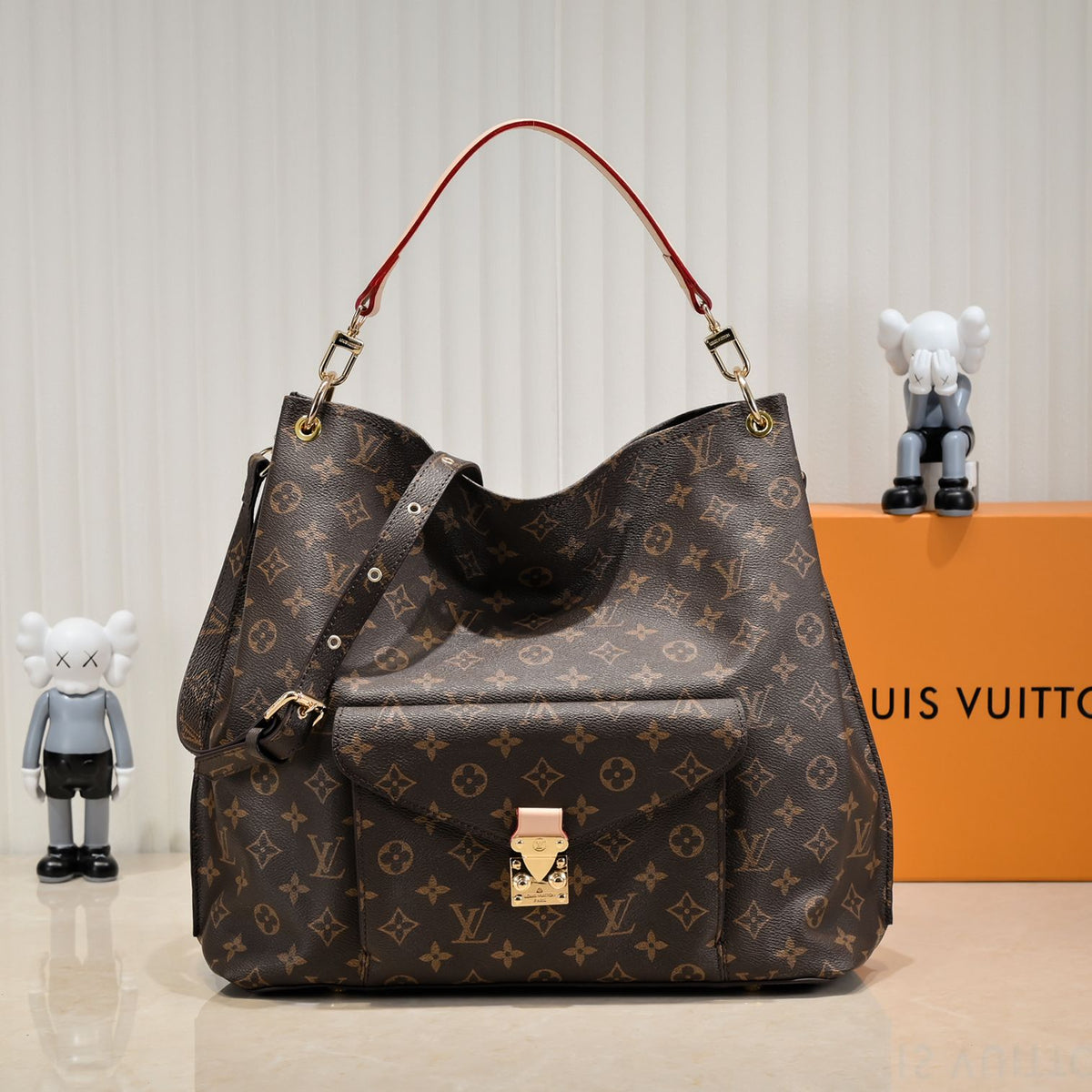 Fashion Handbag for Women 32x36x14cm LEM370