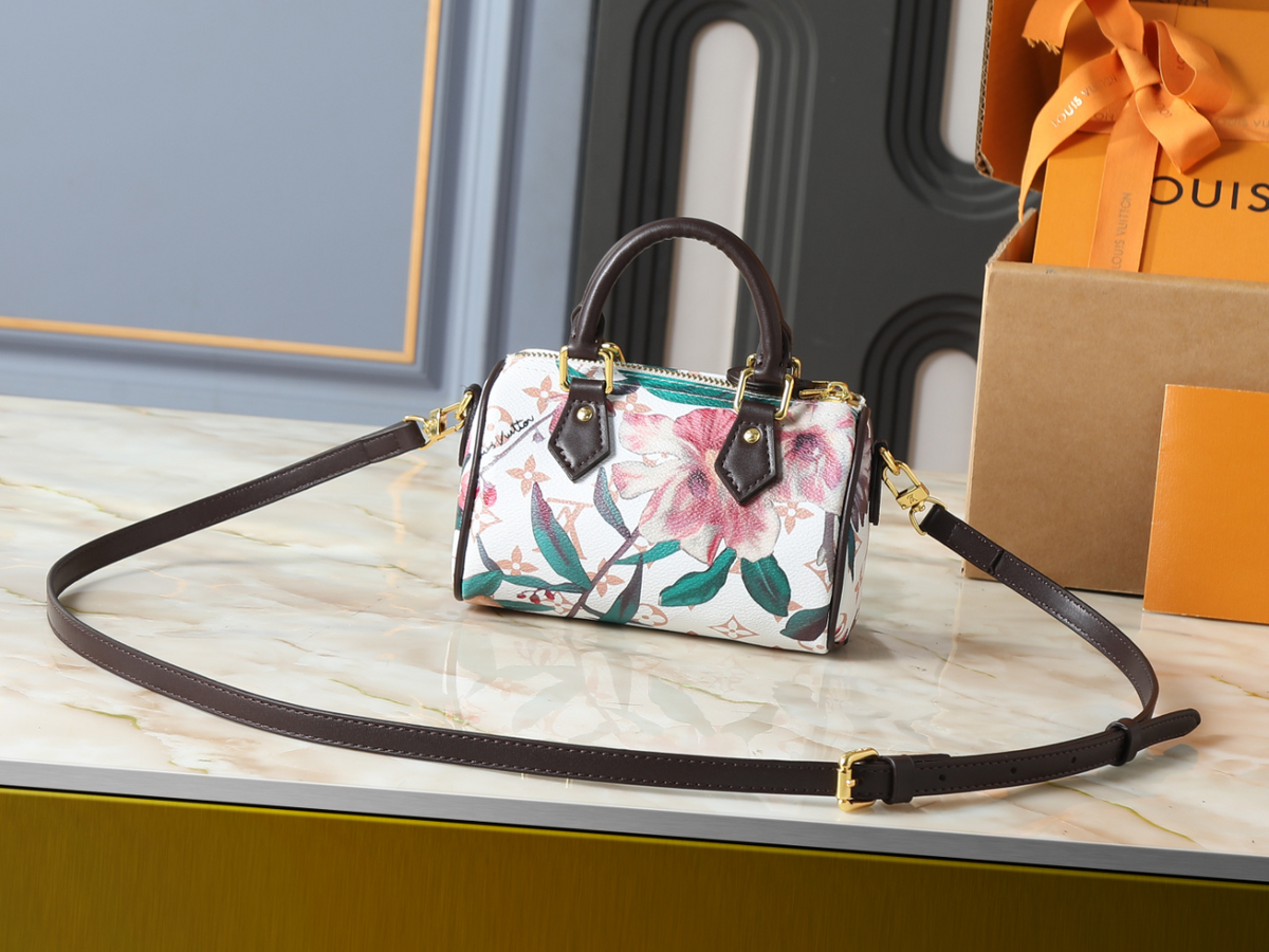 Fashion Handbag for Women 16cm LEM413