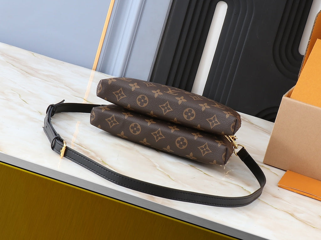 Fashion Bag for Women 15x7x27cm LEM203