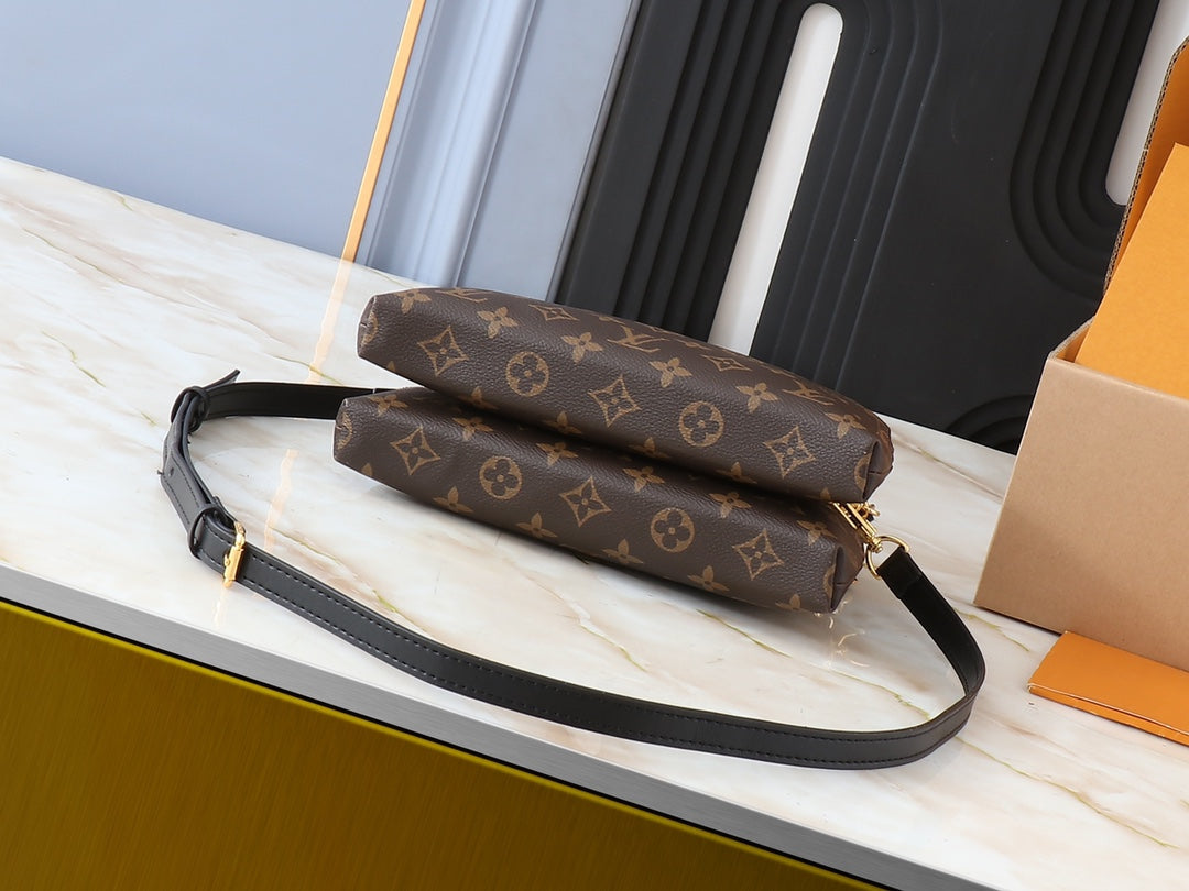 Fashion Bag for Women 15x7x27cm LEM203