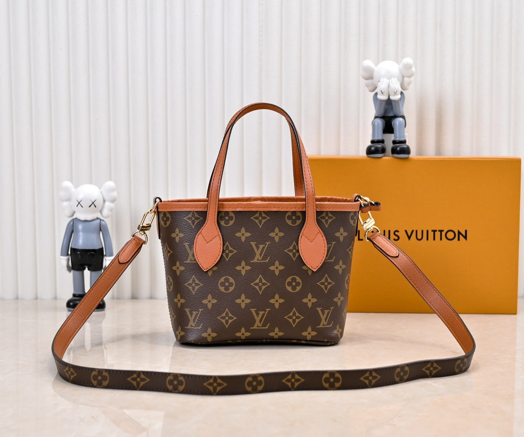 Travel Bag for Women 24x14x9cm LEM368