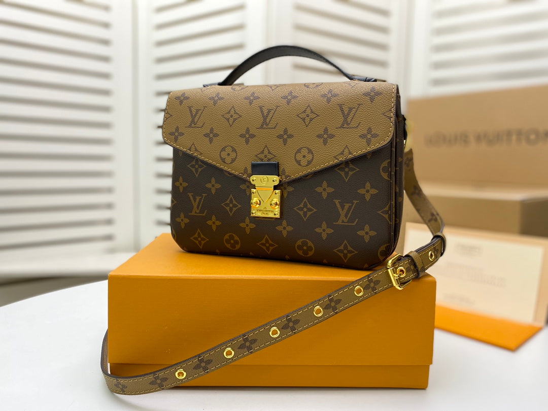 Fashion Bag for Women 25x19x9cm LEM32