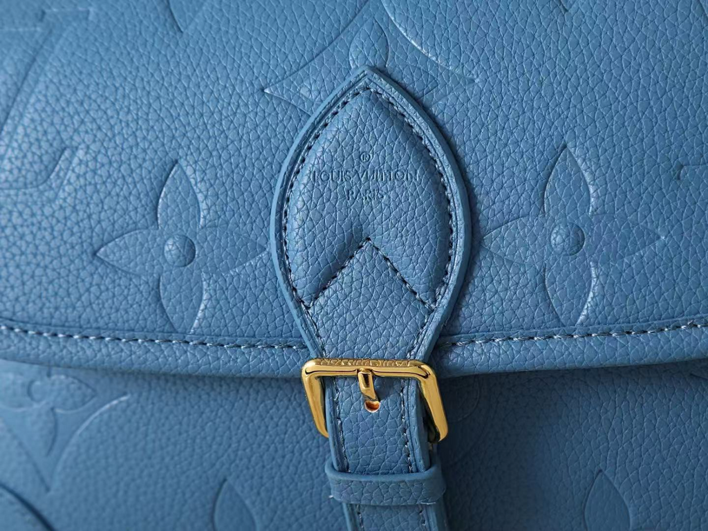 Blue Handbag for Women 25.0x9.0x15.0cm LEM458