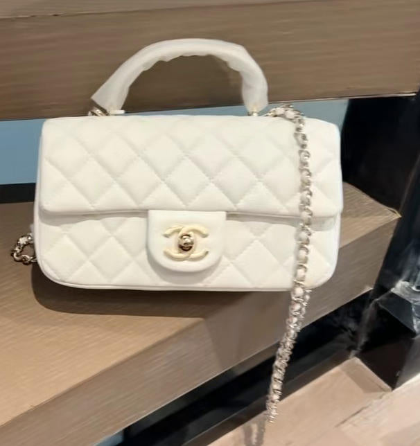 Designer Black/White Crossbody Bag for Women 20cm CEM250