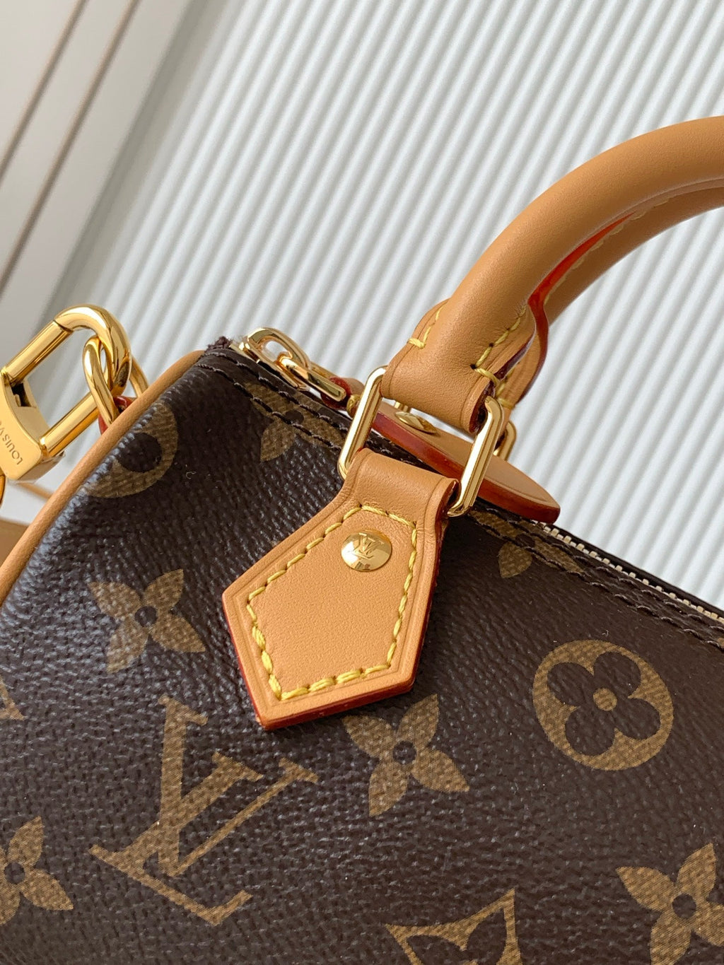 Fashion Handbag for Women 16.0x11.0x9.0cm LEM374
