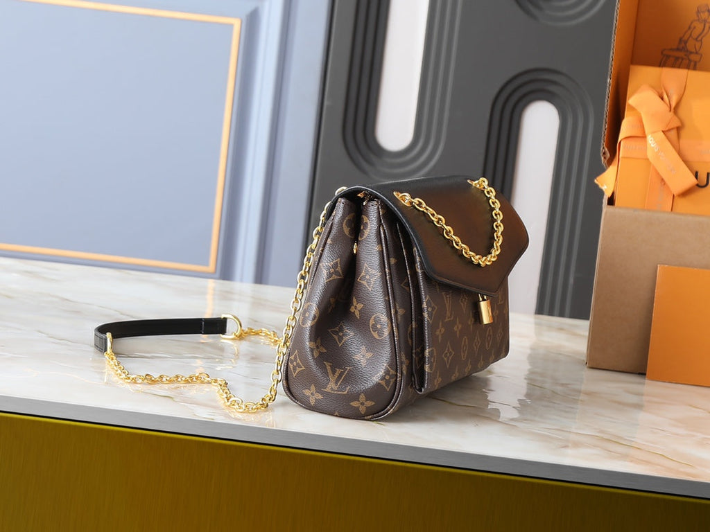 Black Handbag for Women 30cm LEM336